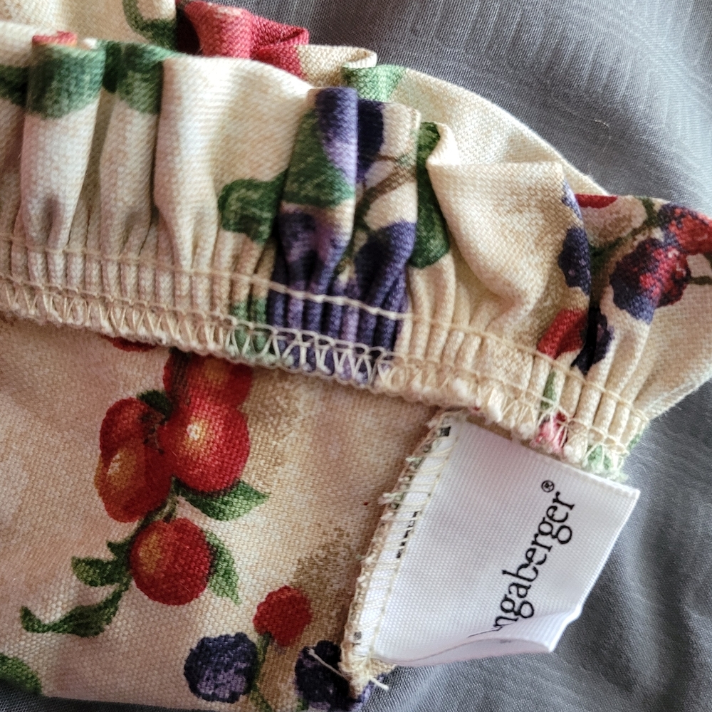Longaberger 1992 Lavender Booking Basket with Liner - Picture 9 of 9